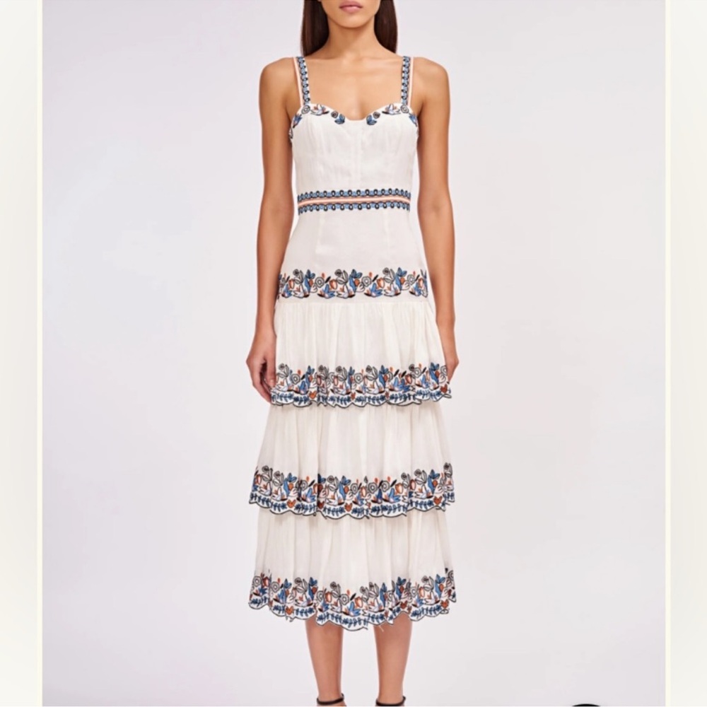 Amur white and floral dress.